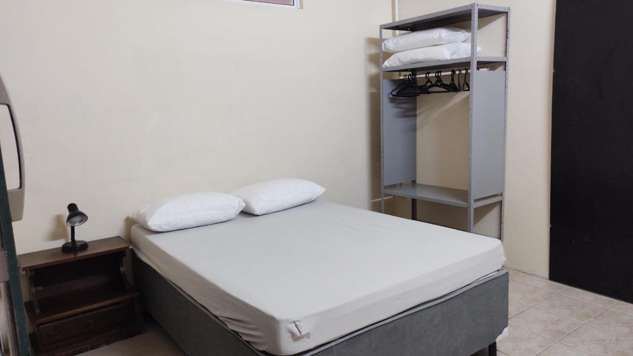 Kitnet Confortavel Villa Убатуба Екстериор снимка